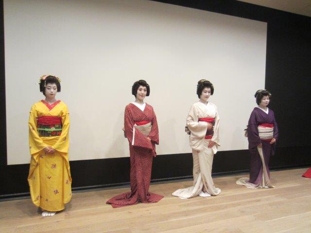 Asakusa Geisha Dance